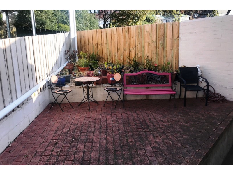 2/52 Elphinstone Road, Mount Stuart TAS 7000