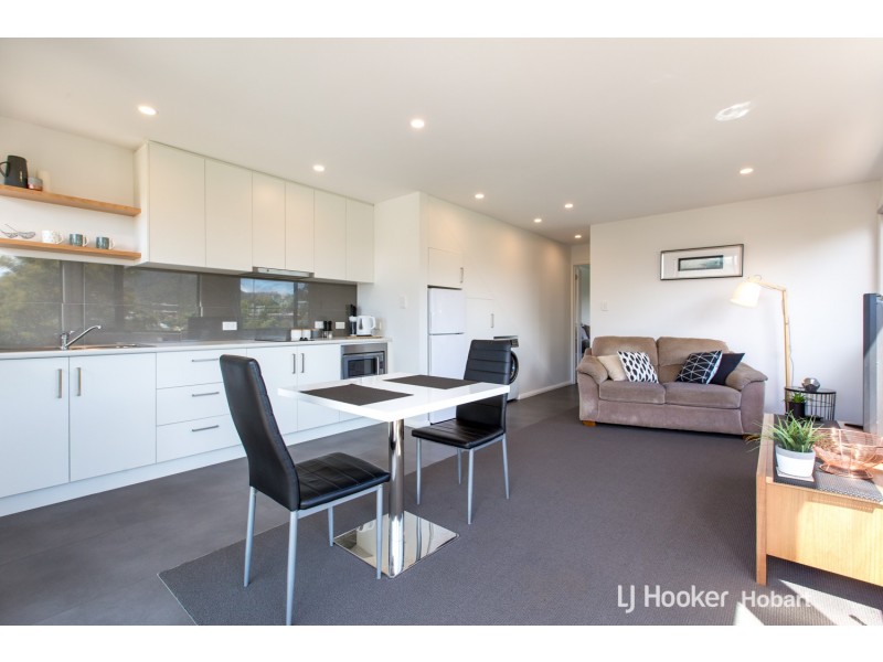 1/1 McDevitt Avenue, Dynnyrne TAS 7005