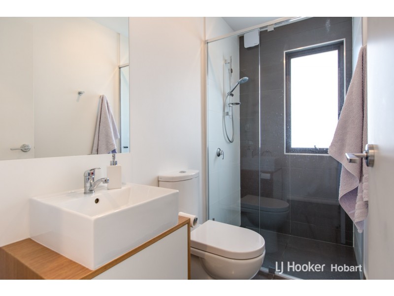 1/1 McDevitt Avenue, Dynnyrne TAS 7005