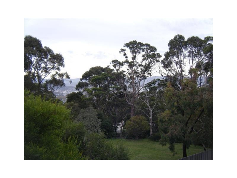 4/67 Olinda Grove, Mount Nelson TAS 7007