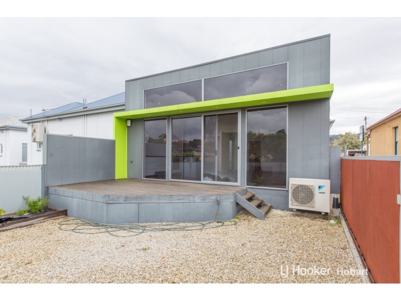82 Queen Street, Sandy Bay TAS 7005