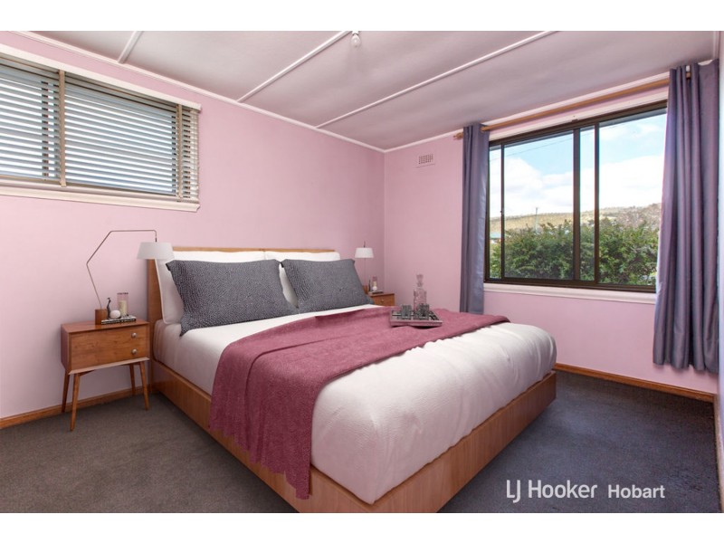 10 Malabar Road, Claremont TAS 7011