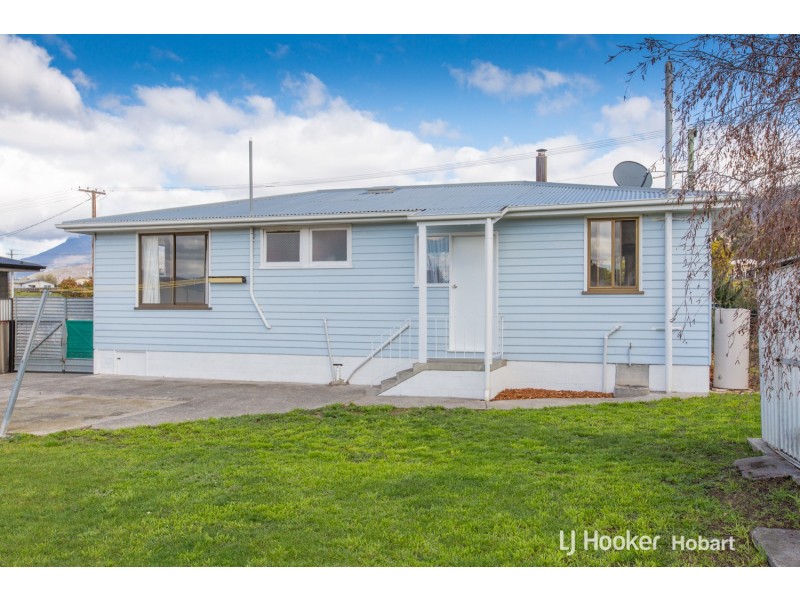 10 Malabar Road, Claremont TAS 7011