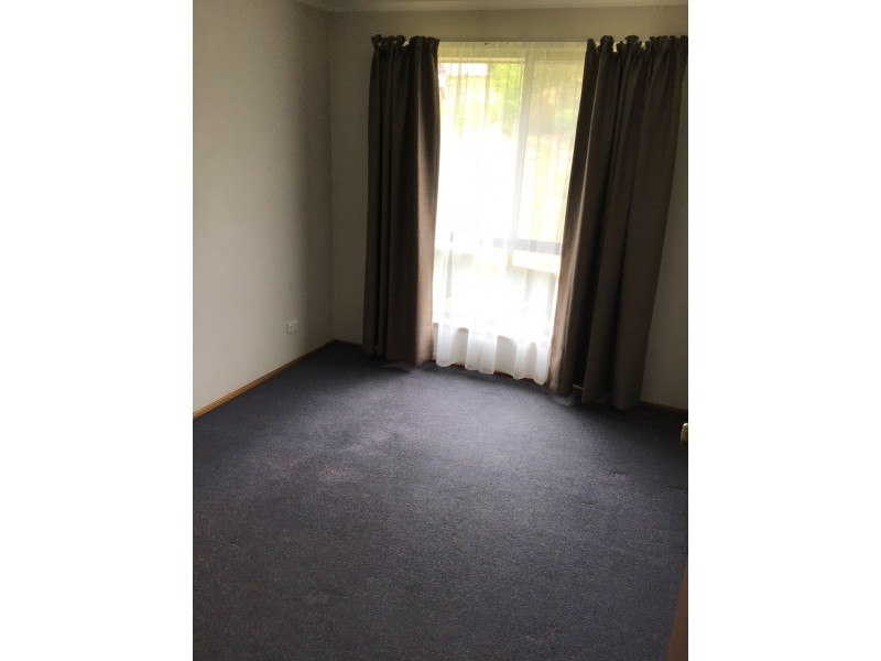 33 Clinton Road, Geilston Bay TAS 7015