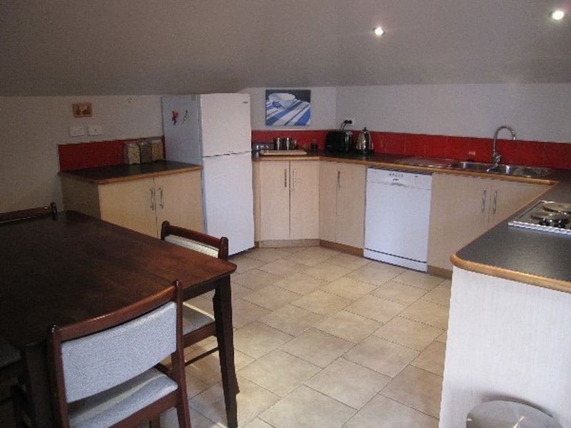 2/194 MACQUARIE STREET, South Hobart TAS 7004