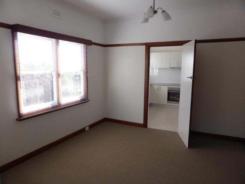 13 Ashbourne Grove, West Moonah TAS 7009