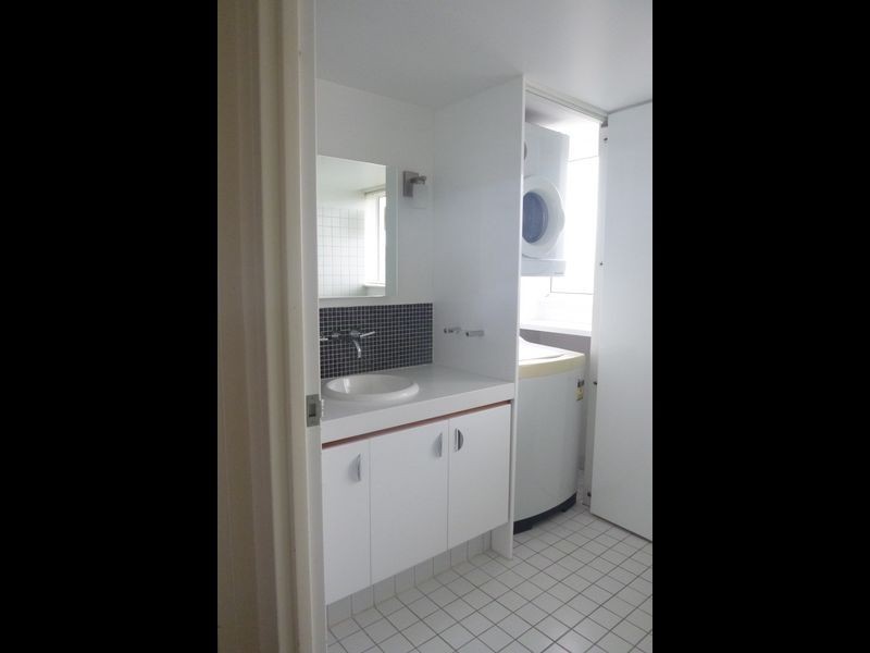 16/31 Tower Rd, New Town TAS 7008