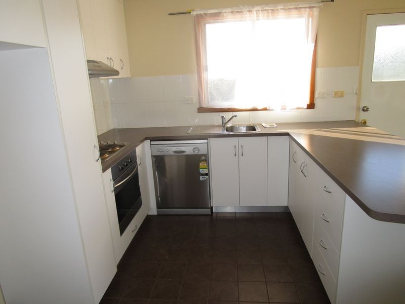 upstairs/4a Fingerpost Track, South Hobart TAS 7004