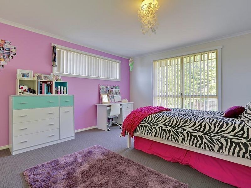 Claremont TAS 7011