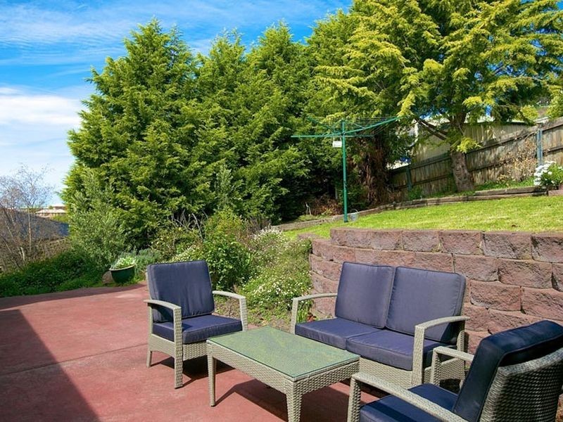 Claremont TAS 7011