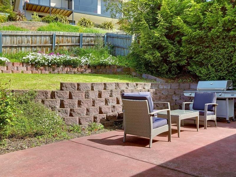 Claremont TAS 7011