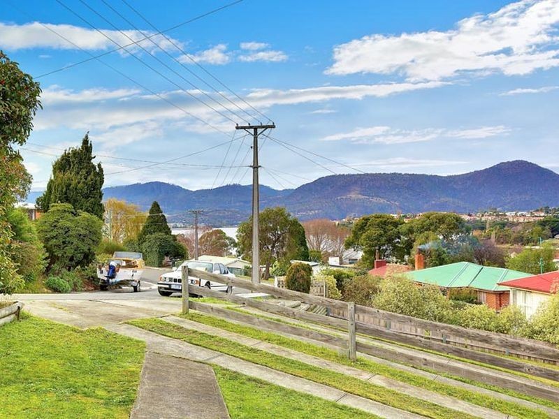 39 Chippendale Street, Claremont TAS 7011