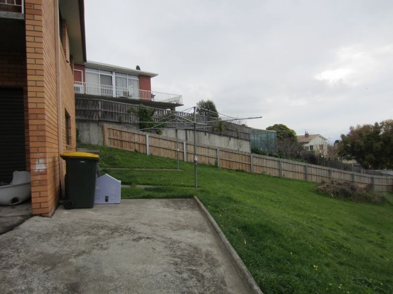 2/19 Walch Avenue, Moonah TAS 7009