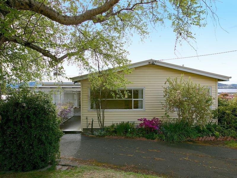 7 Sunshine Road, Austins Ferry TAS 7011