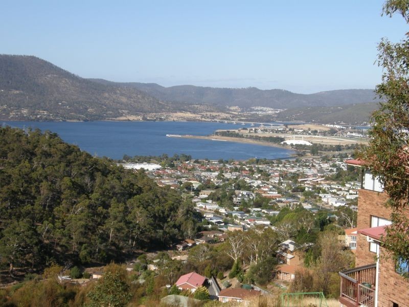 44 Jasanda Drive, Montrose TAS 7010