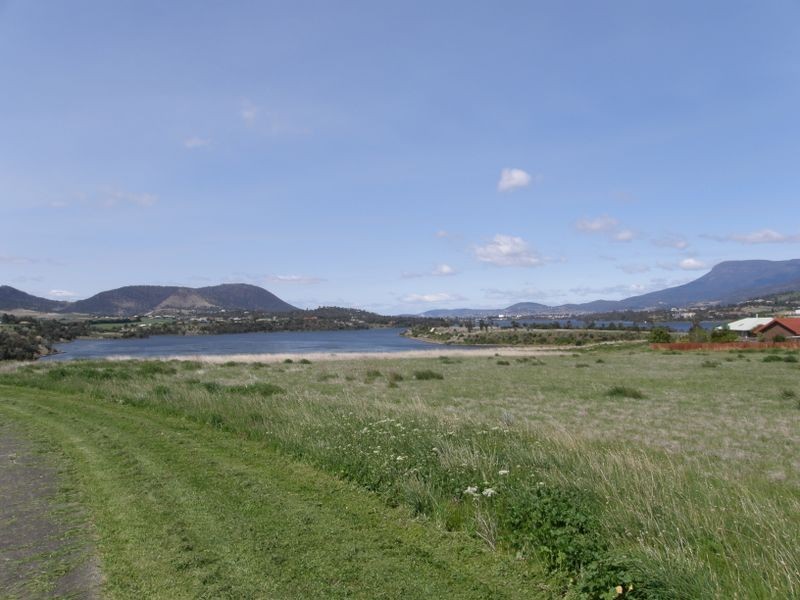 Bridgewater TAS 7030