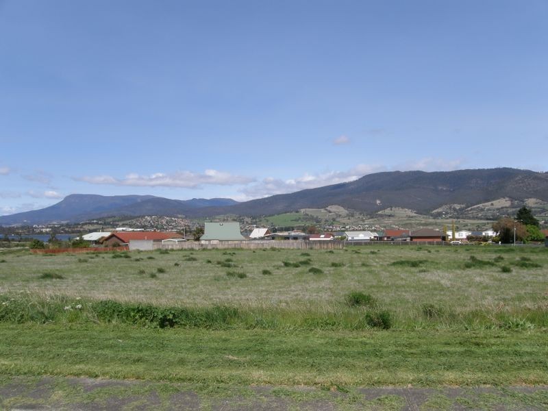 Bridgewater TAS 7030