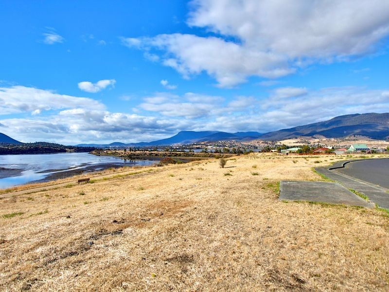 1/12 Mayfield Crescent, Bridgewater TAS 7030
