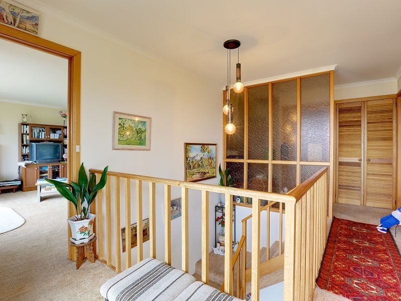 Mount Stuart TAS 7000