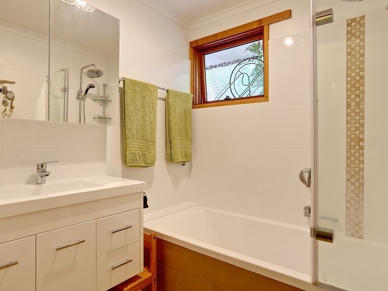 Seven Mile Beach TAS 7170