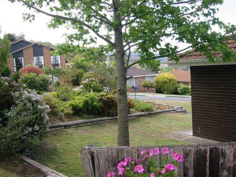 9 Wombara Ave, Kingston Beach TAS 7050