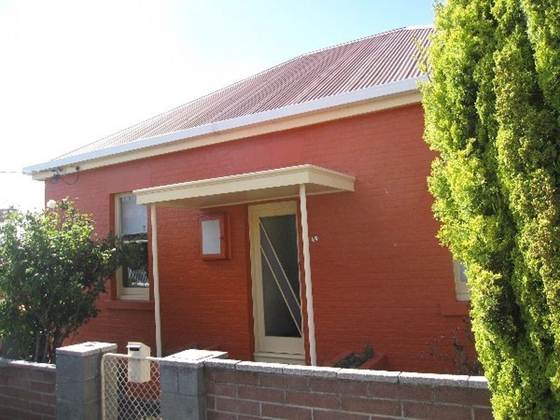 28 SMITH STREET, North Hobart TAS 7000