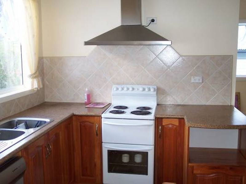 33 CATO AVENUE, West Hobart TAS 7000
