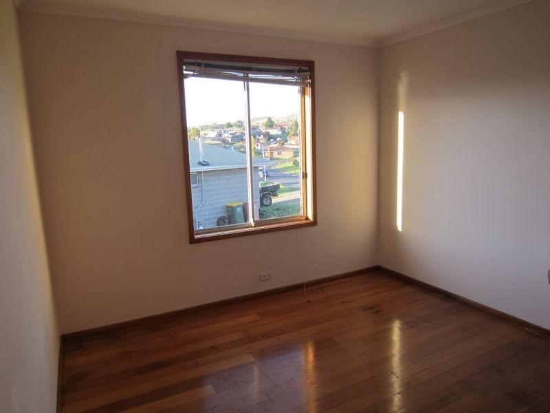 11 Calvert Crescent, Herdsmans Cove TAS 7030