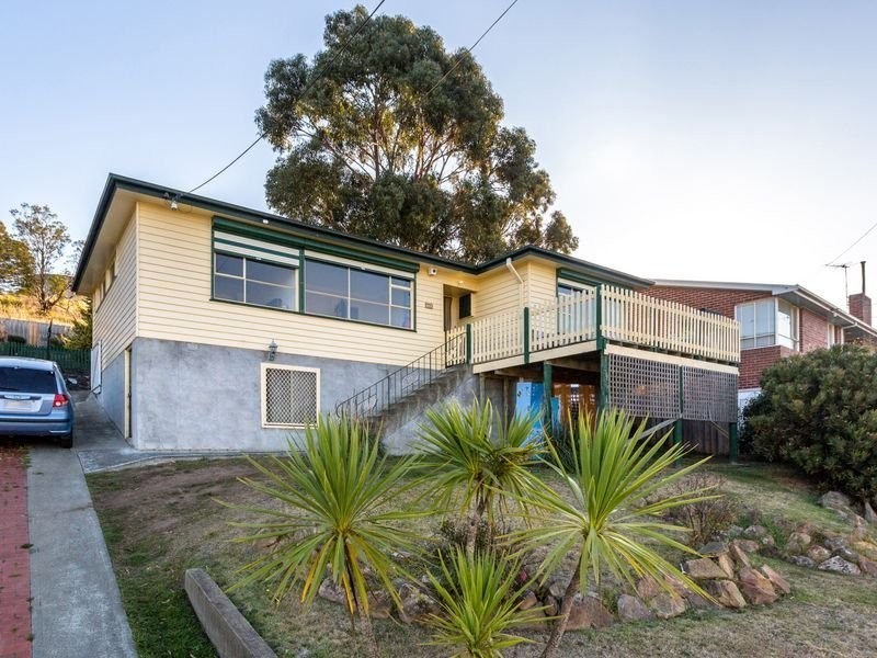 38 Carnegie Street, Claremont TAS 7011
