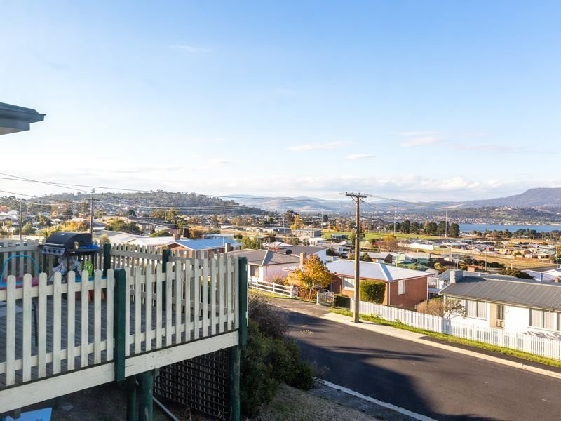 38 Carnegie Street, Claremont TAS 7011