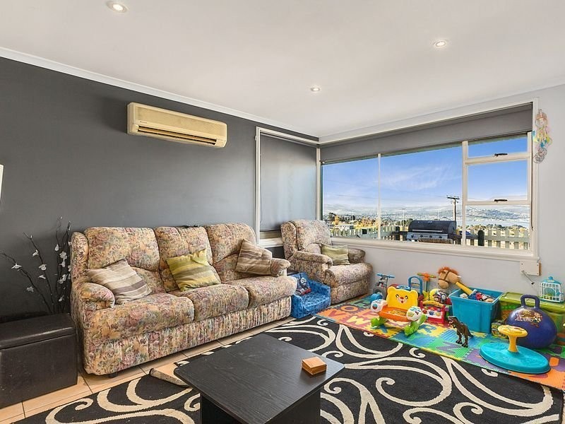 38 Carnegie Street, Claremont TAS 7011