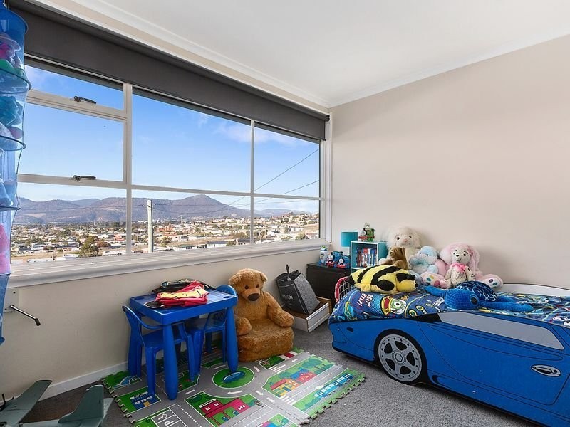 38 Carnegie Street, Claremont TAS 7011