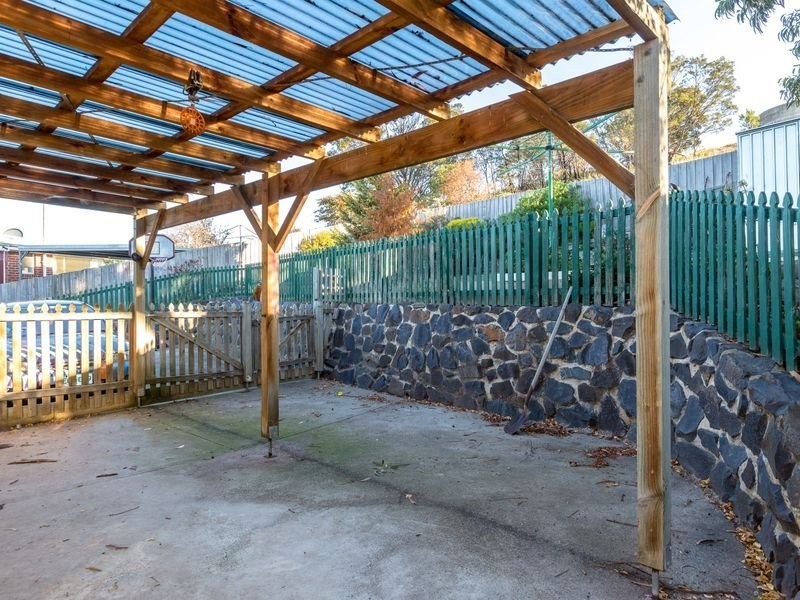 38 Carnegie Street, Claremont TAS 7011