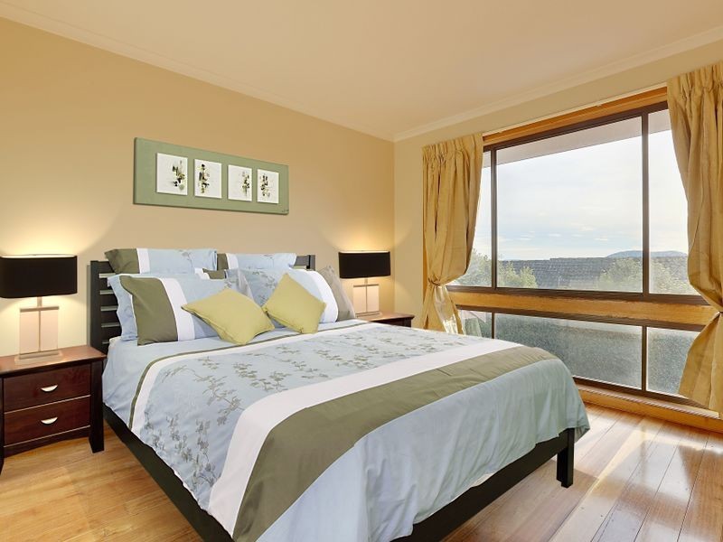 1/17 Susan Parade, Lenah Valley TAS 7008