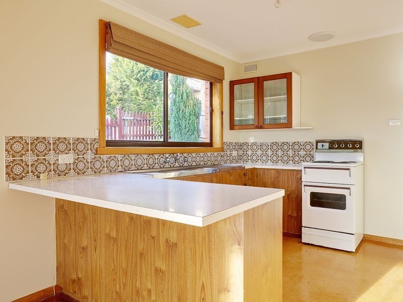 1/17 Susan Parade, Lenah Valley TAS 7008