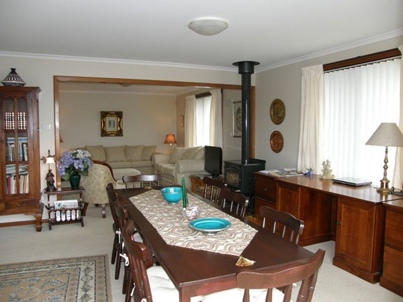 2 Hardman Court, Rosetta TAS 7010