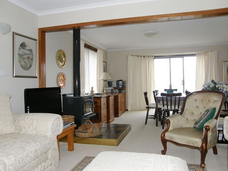 2 Hardman Court, Rosetta TAS 7010