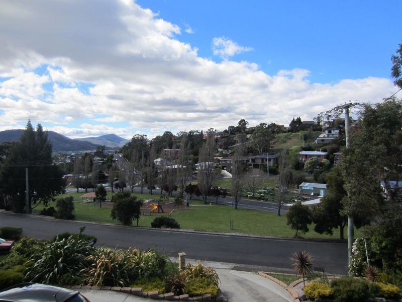 152 Springfield Avenue, West Moonah TAS 7009