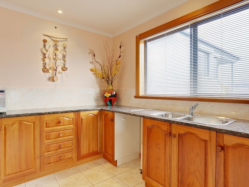 4/100 Augusta Road, Lenah Valley TAS 7008