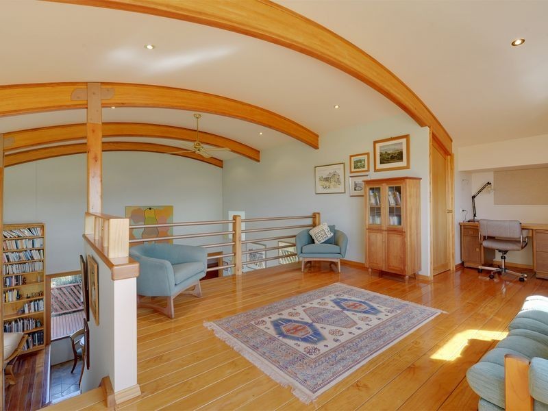 249A Roslyn Avenue, Blackmans Bay TAS 7052