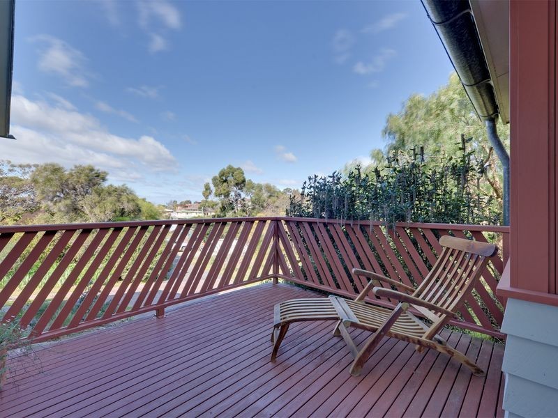 249A Roslyn Avenue, Blackmans Bay TAS 7052