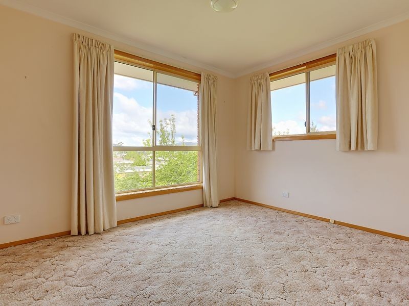 3A Raminea Road, Lindisfarne TAS 7015