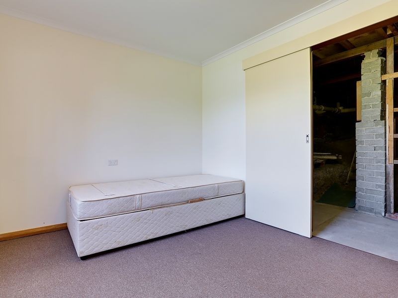 3A Raminea Road, Lindisfarne TAS 7015