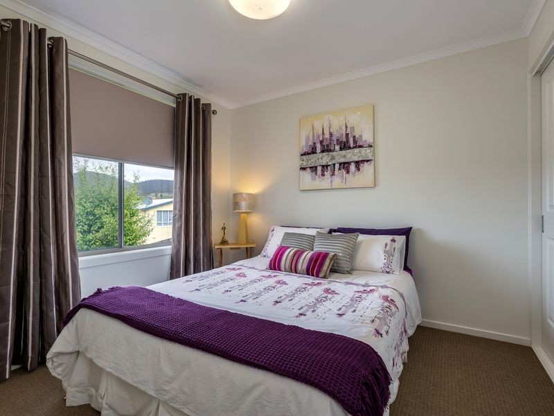 1/118 Main Road, Claremont TAS 7011