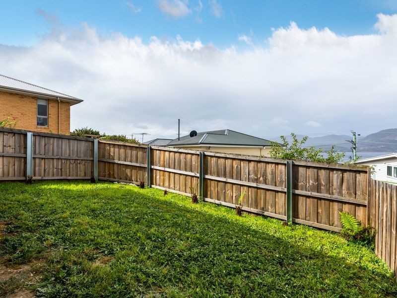 1/118 Main Road, Claremont TAS 7011