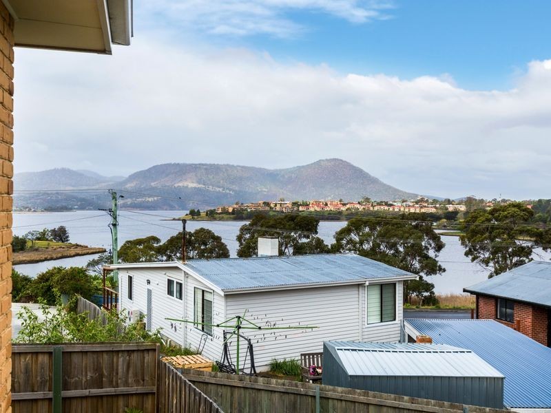 1/118 Main Road, Claremont TAS 7011