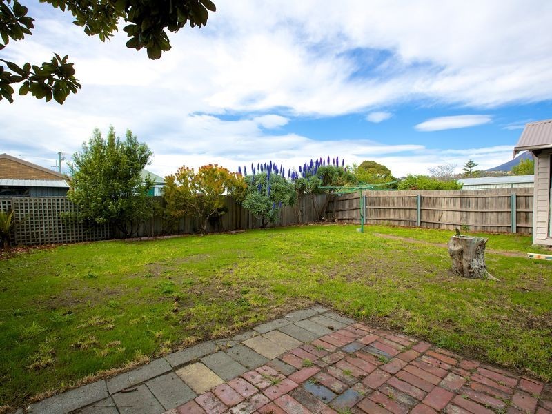 9 Amiens Avenue, Moonah TAS 7009