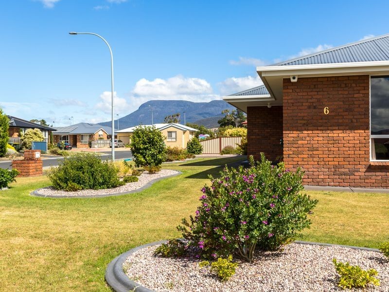 6 Dove Court, Claremont TAS 7011