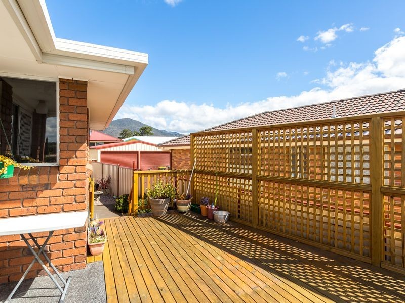 6 Dove Court, Claremont TAS 7011