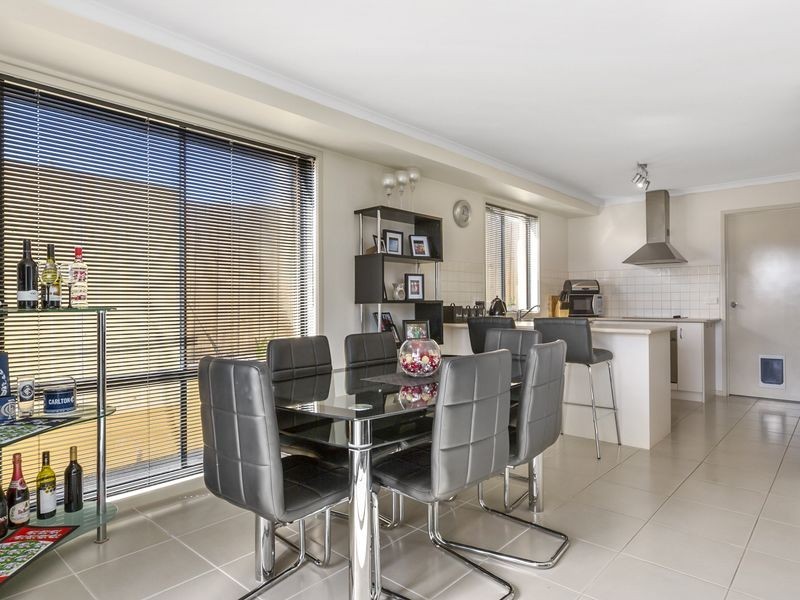 2/301 Main Road, Austins Ferry TAS 7011